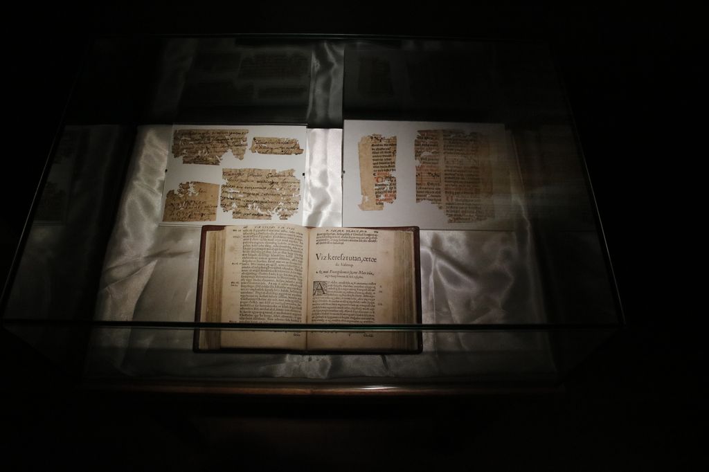 Lapról lapra megnyitó 2025 04 23 2